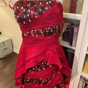 MAY QUEEN COUTURE RED HIGH LOW GOWN WITH TRAIN SIZE 14